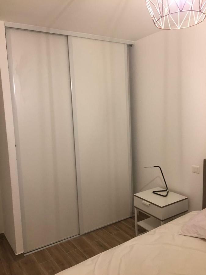 Cosy Poullan, 2-Bedroom Apartment, 200 M From The Beach Nice Luaran gambar